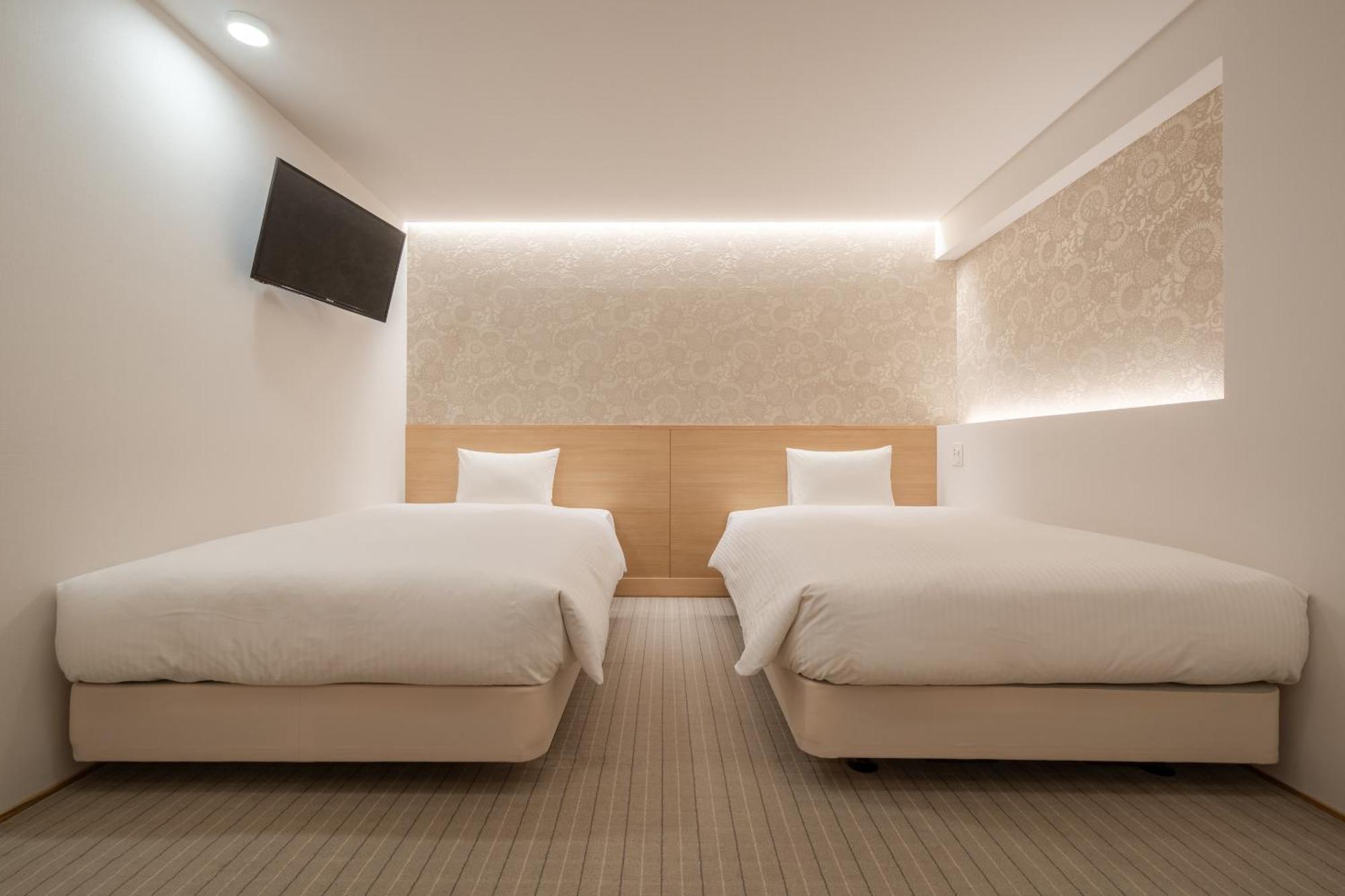 Resi Stay Hachi Inn Kyoto Bagian luar foto