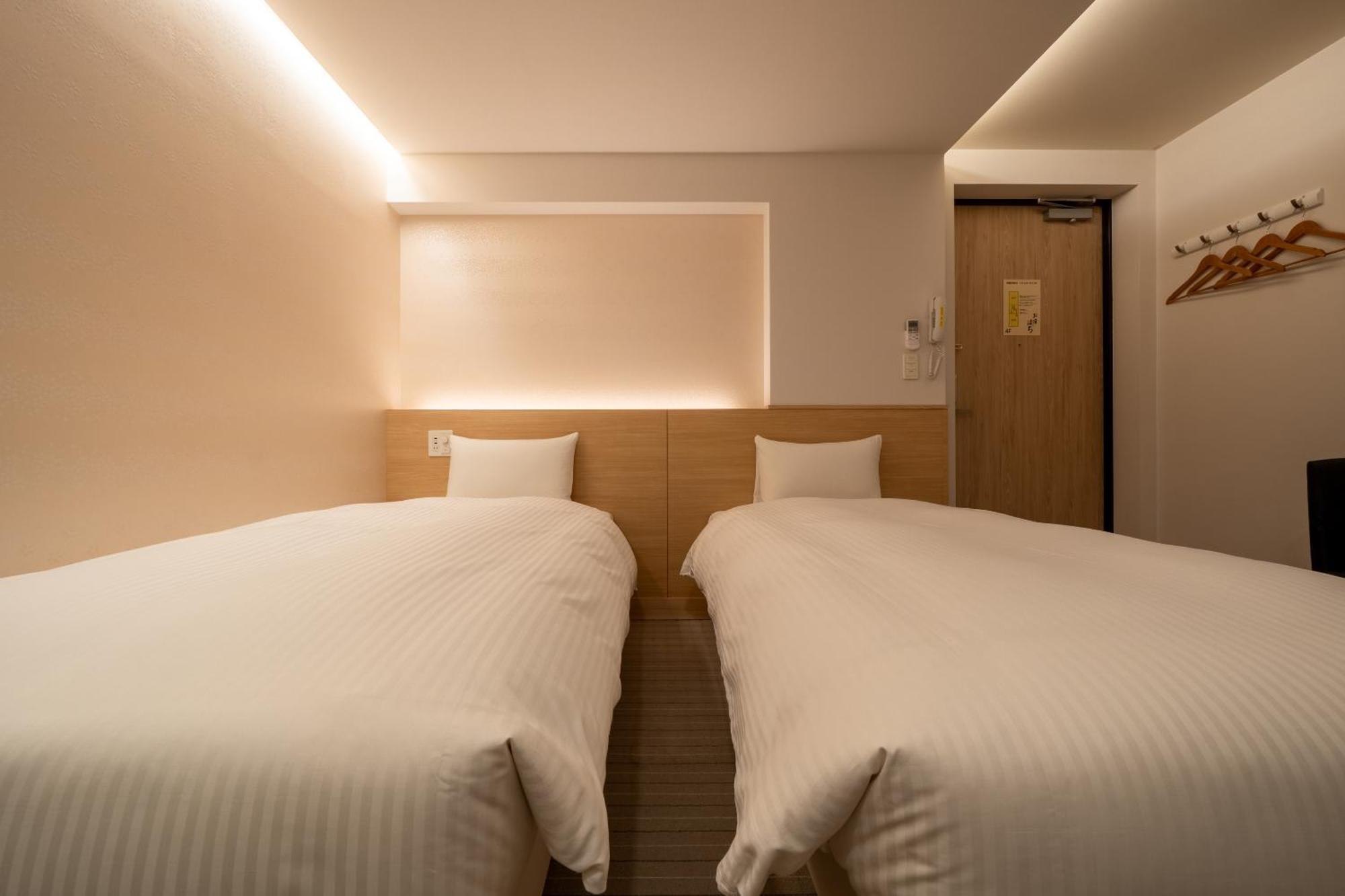 Resi Stay Hachi Inn Kyoto Bagian luar foto