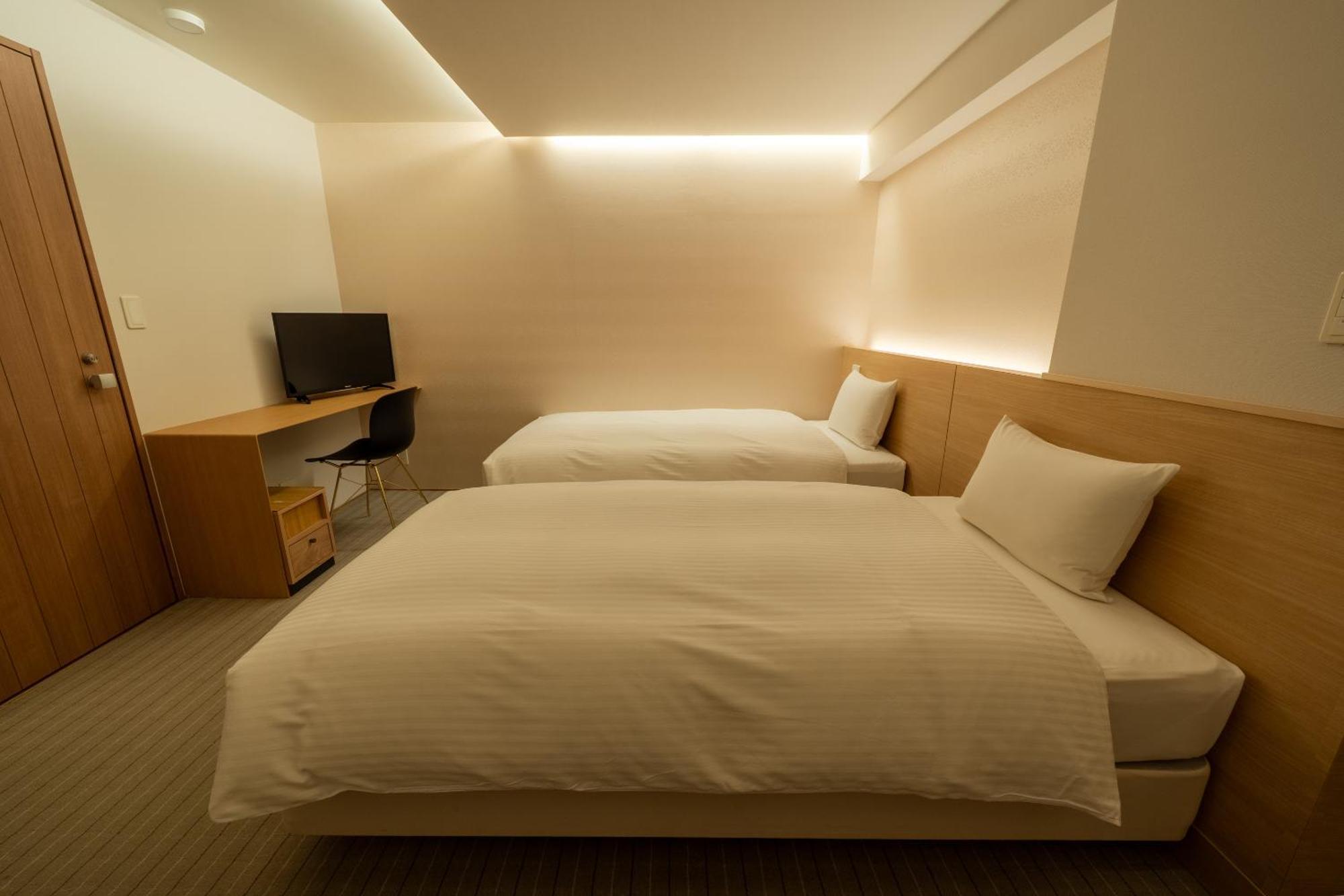 Resi Stay Hachi Inn Kyoto Bagian luar foto